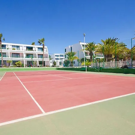 Apartment Modern With Prime Location *