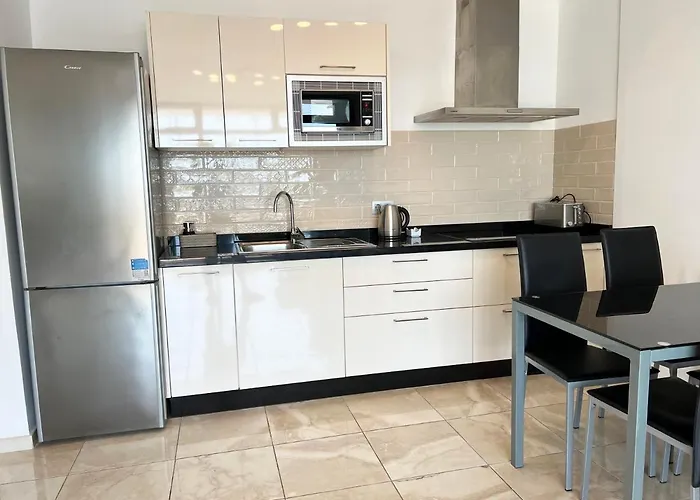 Apartment Modern With Prime Location Puerto del Carmen (Lanzarote)